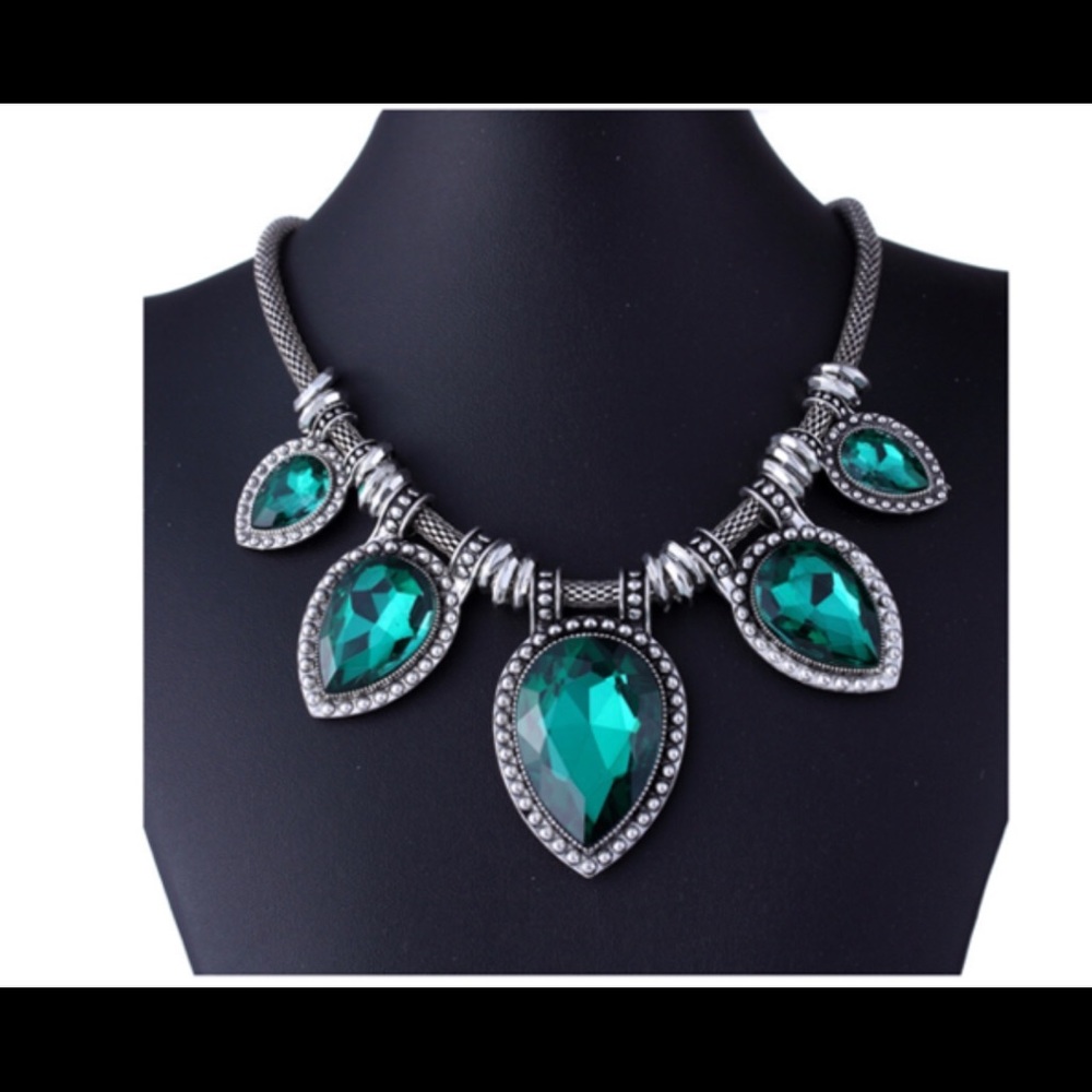 Vintage Pear Shape Necklace